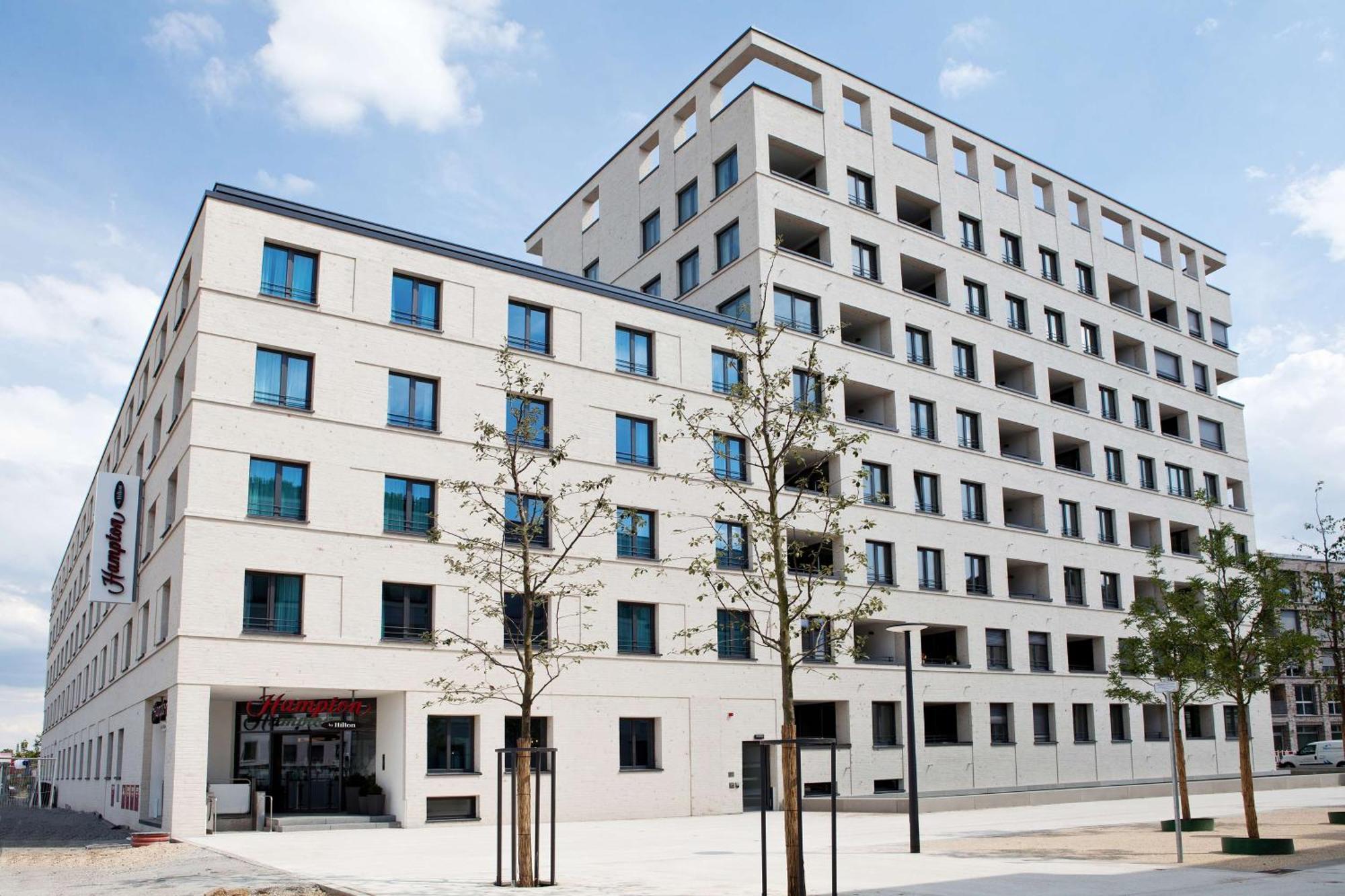 Hampton By Hilton Regensburg Hotel Eksteriør billede