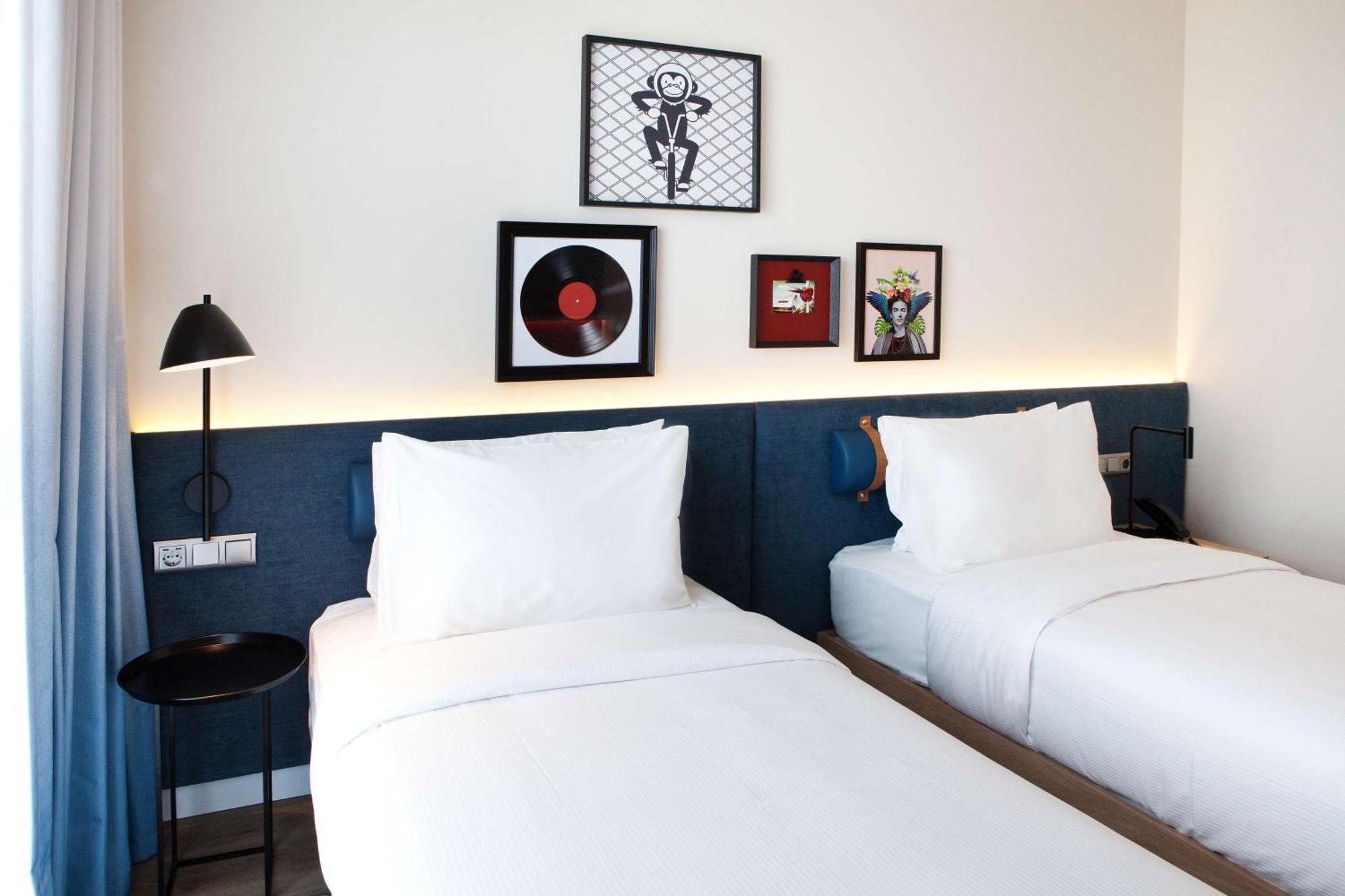 Hampton By Hilton Regensburg Hotel Eksteriør billede