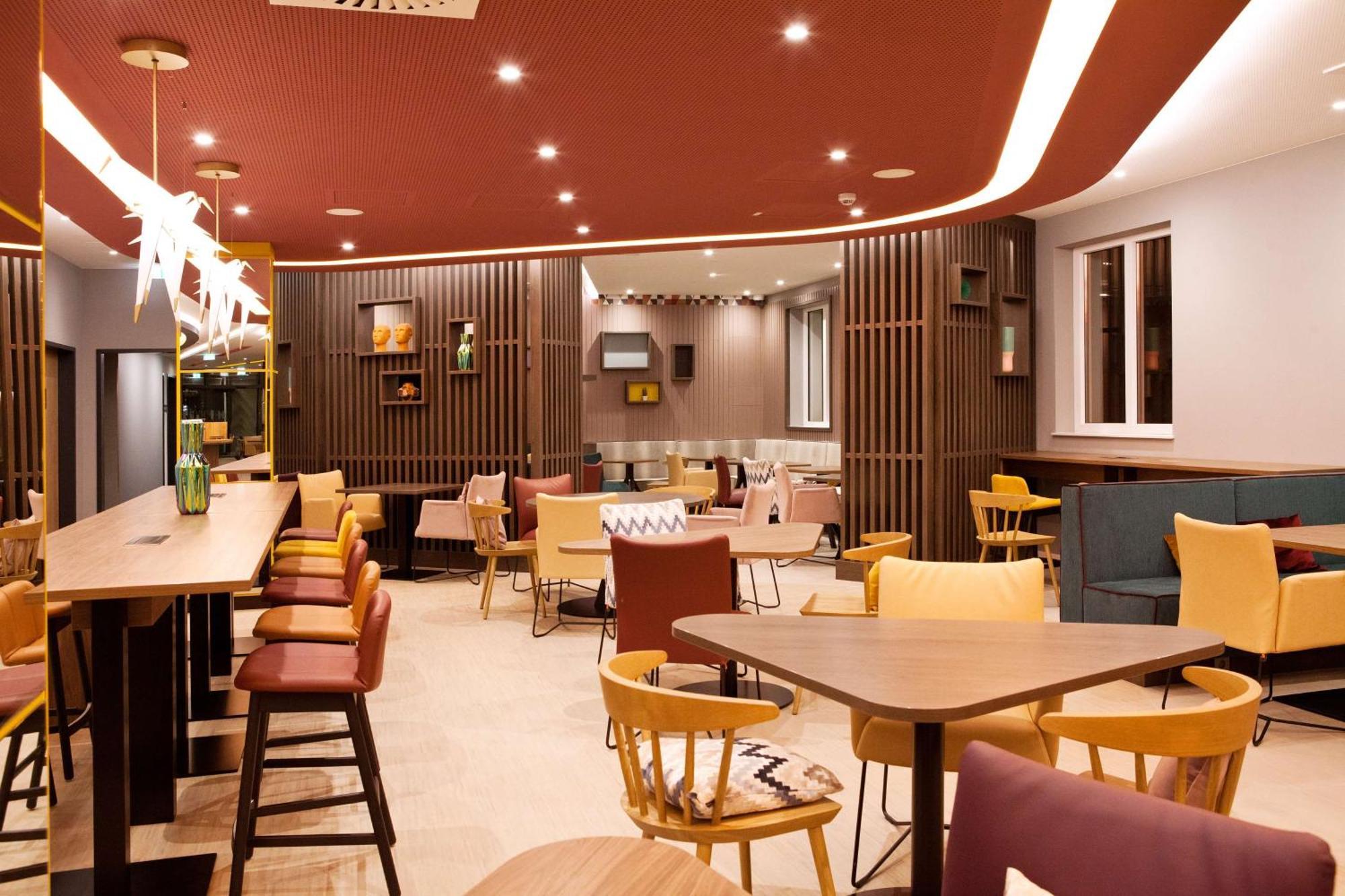 Hampton By Hilton Regensburg Hotel Eksteriør billede