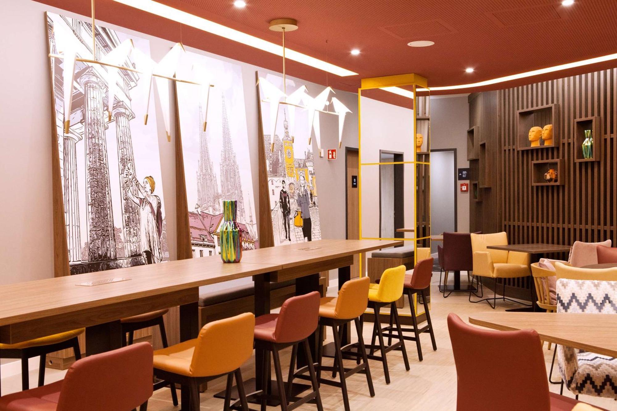 Hampton By Hilton Regensburg Hotel Eksteriør billede